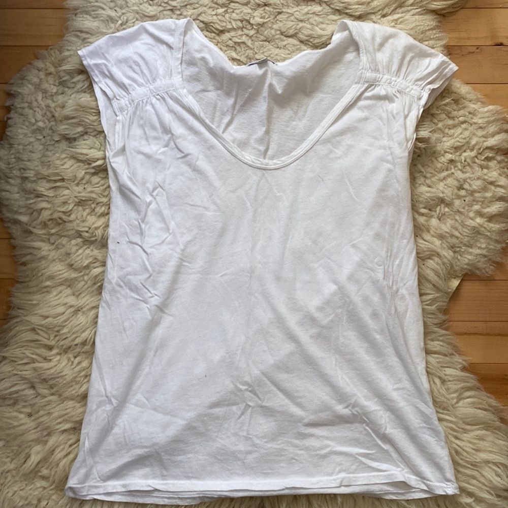 Standard James Perse Tee size 2